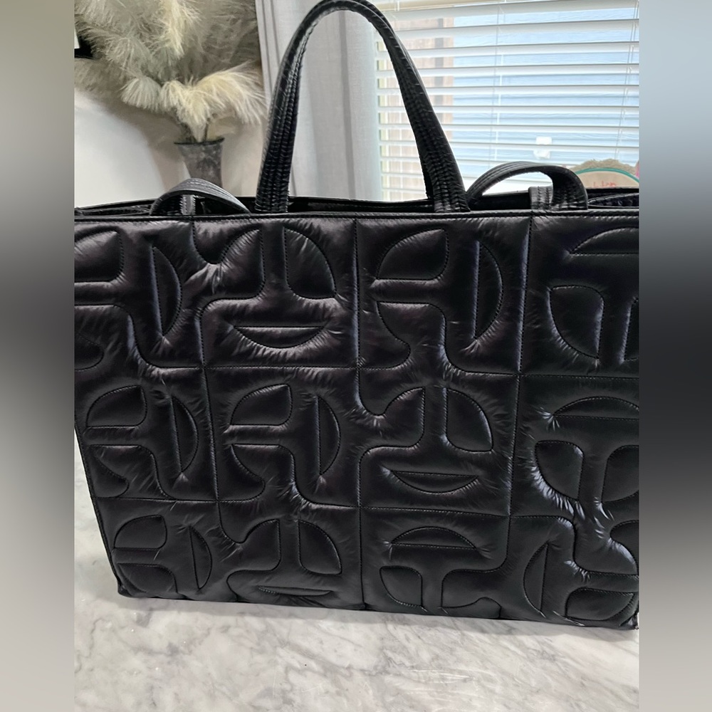 COPY -this item is NOT SOLD Large Black TELFAR collaboration with Moose Knuckles